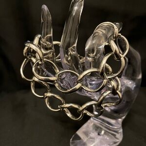 Elegant Silver Chain Bracelet